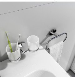 Laikiklis Ravak Chrome, CR 220.00 su dviem stiklinėmis 3